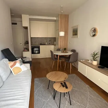 Lux And Family Nest Next To Skadarlija *